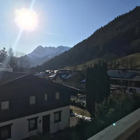 アパート Alpenperle ヴェルフェンヴェンク